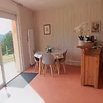 Vue Exceptionnelle En Des Montagnes, Depaysement Total ! Camurac