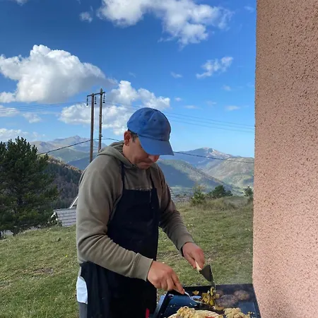 Avec Vue Exceptionnelle Sur Les Montagnes Appartement