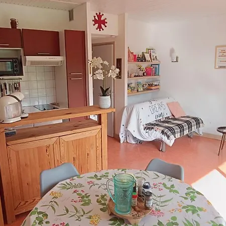 Vue Exceptionnelle En Des Montagnes, Depaysement Total ! *