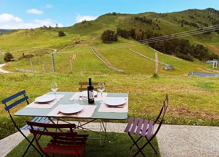 Vue Exceptionnelle En Des Montagnes, Dépaysement Total ! Appartamento *